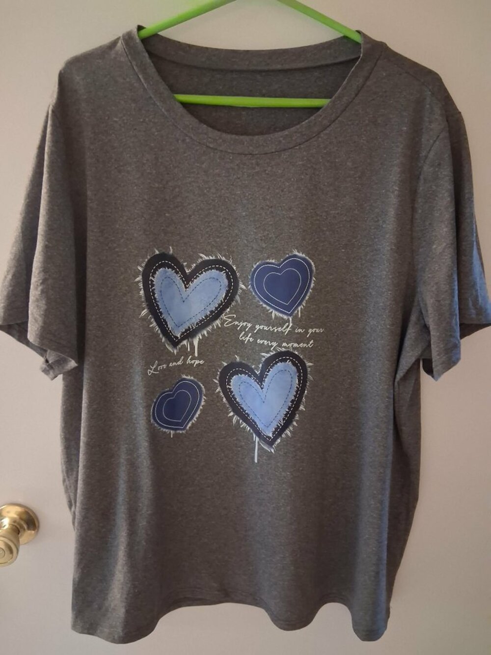 grey top with blue hearts short sleeves short sleeves NEW without tags